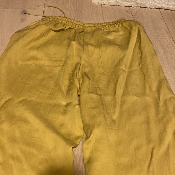 Zara - Picture 4 of 4